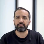 دکتر خلیلی جراح ایمپلنت در کلینیک دندانپزشکی مارکیز تهران
